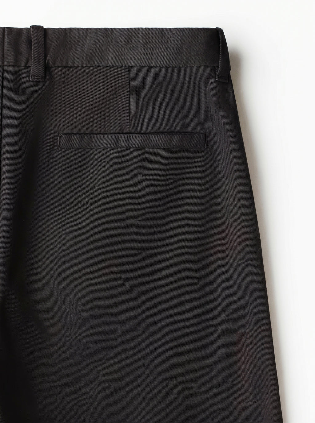 Black Regular Fit Mid Rise Cotton Chinos Pant